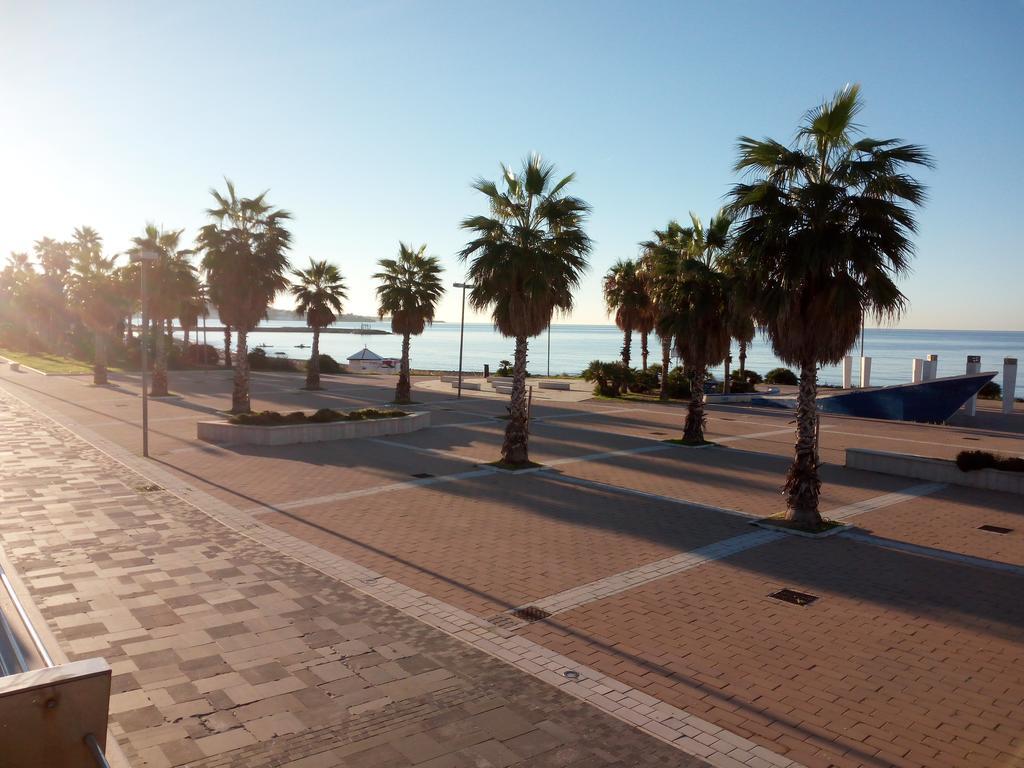 Residence Stendhal Guest House Civitavecchia Exterior foto