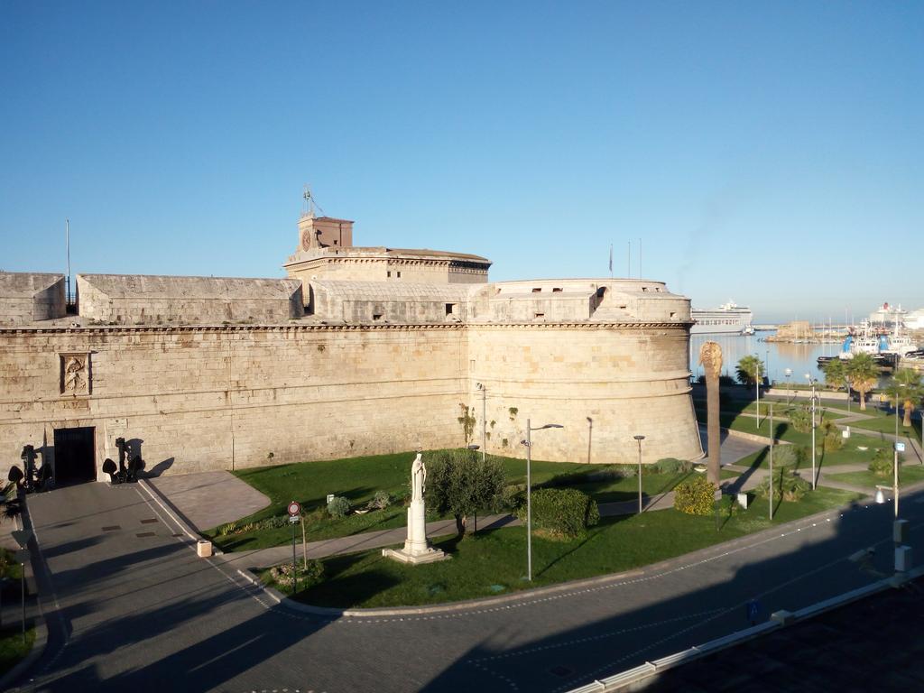 Residence Stendhal Guest House Civitavecchia Exterior foto