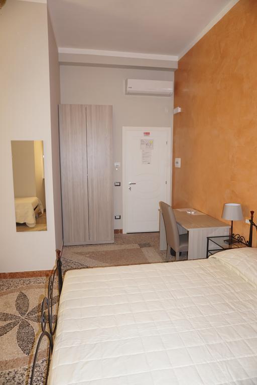 Residence Stendhal Guest House Civitavecchia Exterior foto